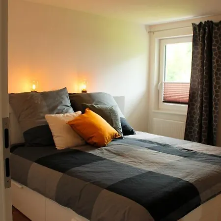 Pape Gleidorf * 슈말렌부르크